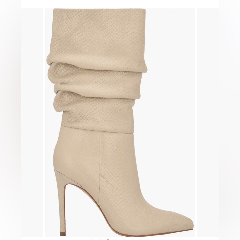 Marc Fisher Ltd
Romy Pointed Toe Boot
Light Natural 
Size 8.5